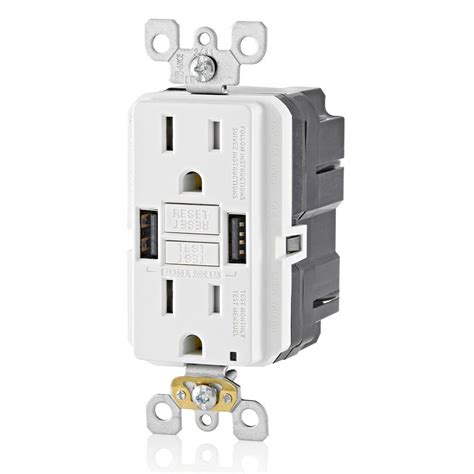 gfci receptacle with usb ports